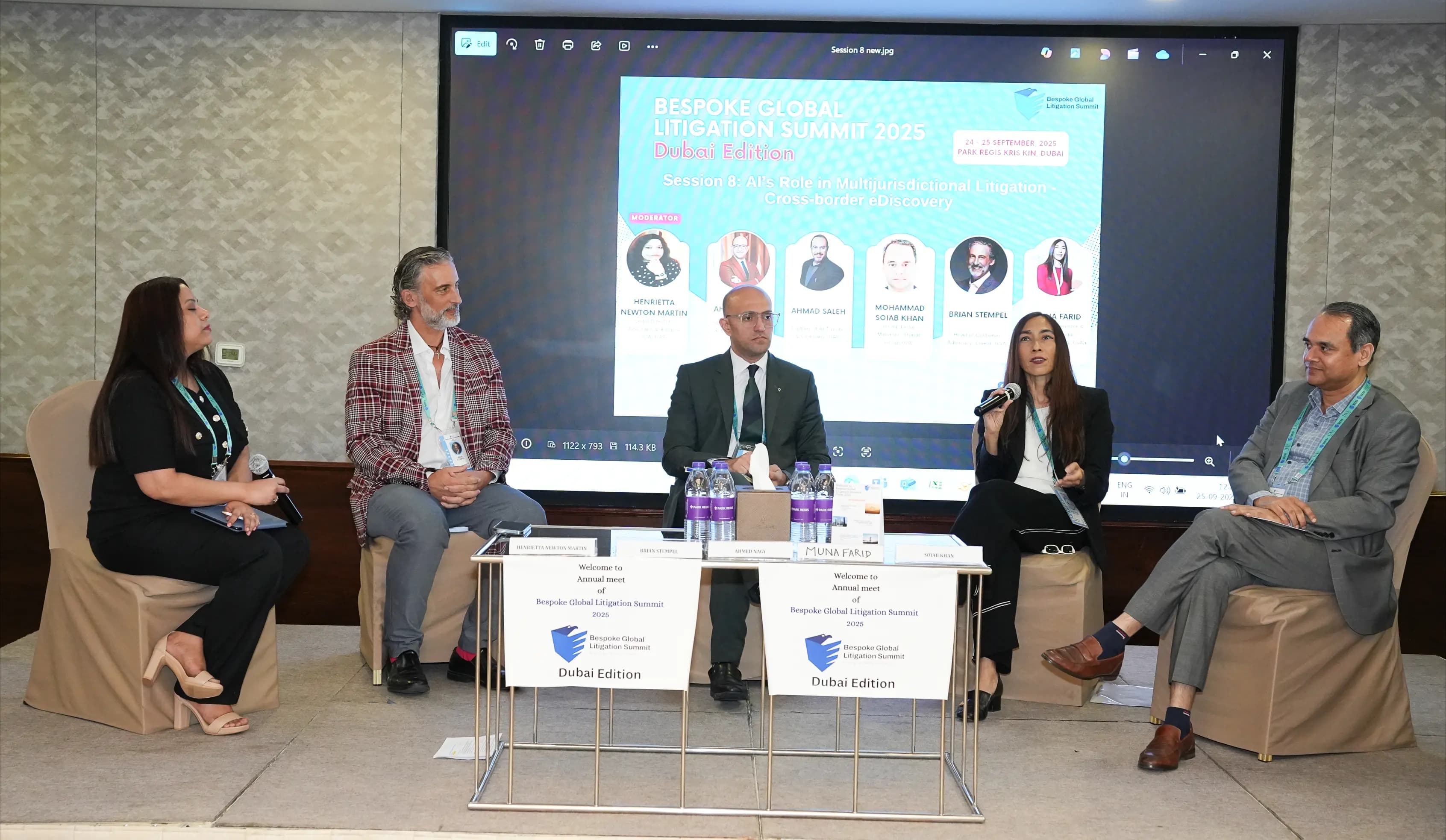 Dubai Summit Moment 3